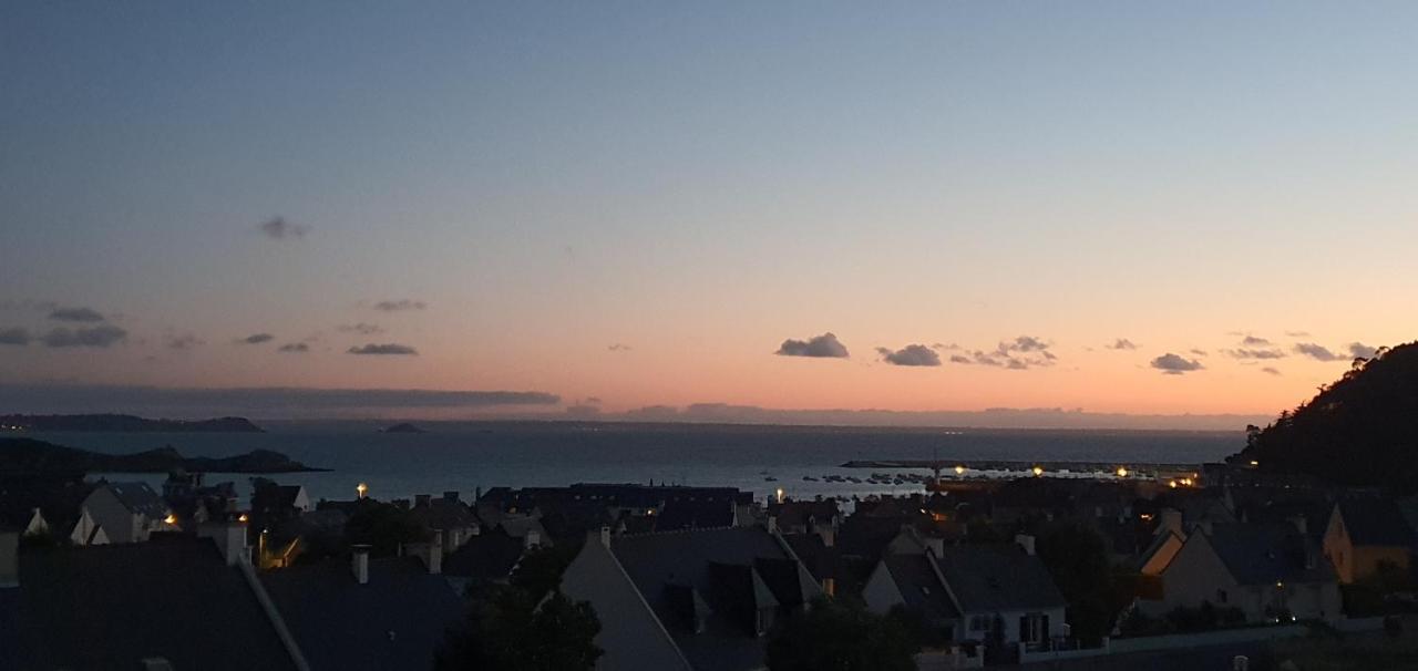 Appartement Bretagne Vue Mer Exceptionnelle Sur Les Hauts D'Erquy Au Calme ! Et Au Pied Du Gr34 Bagian luar foto